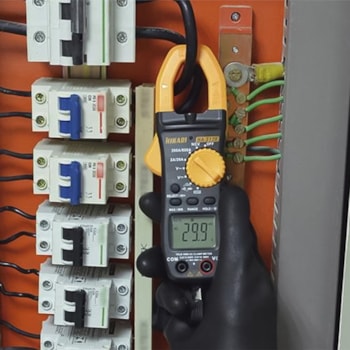 ALICATE AMPERIMETRO DIGITAL HA-3120 - 21N239 HIKARI ALICATE AMPERIMETRO DIGITAL HA-3120 - 21N239 HIKARI