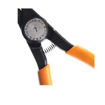 ALICATE P/ ANÉIS INTERNOS BICO RETO 7" - 44008107 TRAMONTINA ALICATE P/ ANÉIS INTERNOS BICO RETO 7" - 44008107 TRAMONTINA