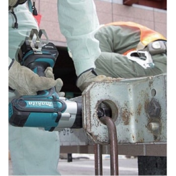 CHAVE DE IMPACTO A BATERIA 18V LITION 440NM - DTW450RFE MAKITA Voltagem:127V