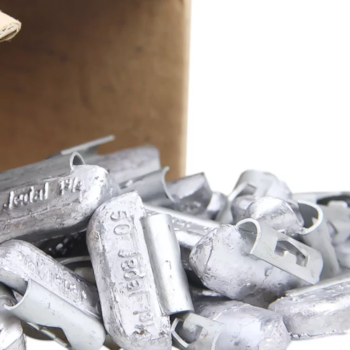 CONTRAPESO DE CHUMBO CAMINHÃO LEVE MODELO 307 50GR 25 PÇS - 307050 JEDAL CONTRAPESO DE CHUMBO CAMINHÃO LEVE MODELO 307 50GR 25 PÇS - 307050 JEDAL