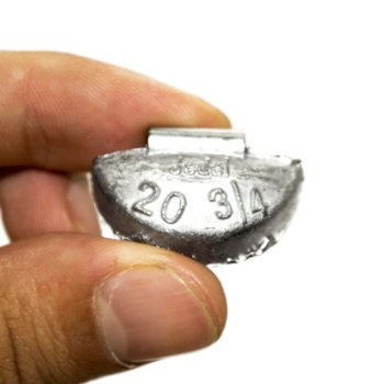 CONTRAPESO DE CHUMBO UNIVERSAL 20GR 100PÇS MOD.01 - 301020200J JEDAL CONTRAPESO DE CHUMBO UNIVERSAL 20GR 100PÇS MOD.01 - 301020200J JEDAL