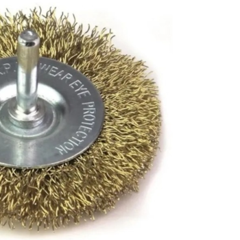 ESCOVA DE AÇO CIRCULAR C/ HASTE LATONADA - 319,0007 ROCAST ESCOVA DE AÇO CIRCULAR C/ HASTE LATONADA - 319,0007 ROCAST