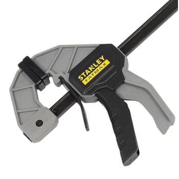 GRAMPO SARGENTO RÁPIDO MÉDIO 6" FMHT83232 STANLEY GRAMPO SARGENTO RÁPIDO MÉDIO 6" FMHT83232 STANLEY