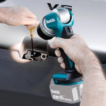 LANTERNA LED 190LM 18V SEM BATERIA E CARREGADOR - DML808 MAKITA LANTERNA LED 190LM 18V SEM BATERIA E CARREGADOR - DML808 MAKITA