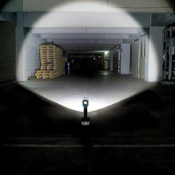 LANTERNA LED 190LM 18V SEM BATERIA E CARREGADOR - DML808 MAKITA LANTERNA LED 190LM 18V SEM BATERIA E CARREGADOR - DML808 MAKITA