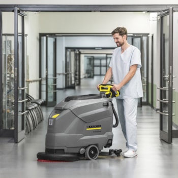 LAVADORA E SECADORA DE PISO ELÉTRICA 19943610 220v  - BD 50/50 C KARCHER LAVADORA E SECADORA DE PISO ELÉTRICA 19943610 220v  - BD 50/50 C KARCHER