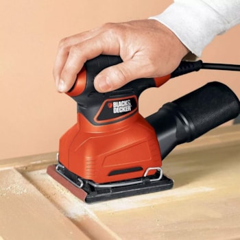 LIXADEIRA ORBITAL 1/4 DE FOLHA 180W  QS800 BLACK + DECKER LIXADEIRA ORBITAL 1/4 DE FOLHA 180W  QS800 BLACK + DECKER