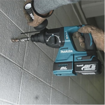 MARTELETE COMBINADO 24MM 18V LI-ION - DHR242RFE - MAKITA Voltagem:BIVOLT MARTELETE COMBINADO 24MM 18V LI-ION - DHR242RFE - MAKITA Voltagem:BIVOLT