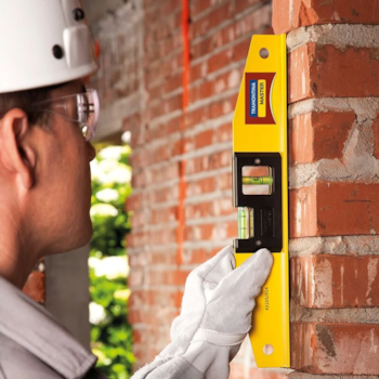 NÍVEL MAGNÉTICO 14" 360MM EM ALUMÍNIO COM 2 AMPOLAS - 43105014 TRAMONTINA NÍVEL MAGNÉTICO 14" 360MM EM ALUMÍNIO COM 2 AMPOLAS - 43105014 TRAMONTINA