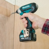 PARAFUSADEIRA DE IMPACTO A BATERIA 12V TD110DSME - MAKITA Voltagem:BIVOLT
