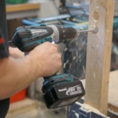 PARAFUSADEIRA FURADEIRA A BAT 18V DHP458RFE - MAKITA Voltagem:BIVOLT