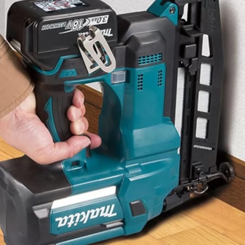 PINADOR TIPO T A BATERIA 18V - DBN600RFJ MAKITA PINADOR TIPO T A BATERIA 18V - DBN600RFJ MAKITA