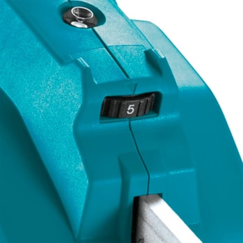 PISTOLA DE CALAFETAGEM  A BATERIA 18V - DCG180ZB MAKITA PISTOLA DE CALAFETAGEM  A BATERIA 18V - DCG180ZB MAKITA