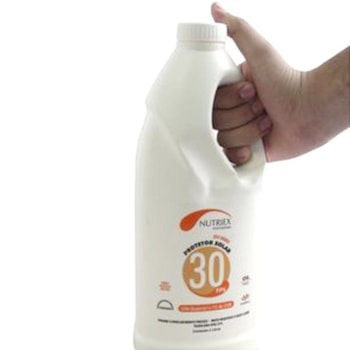 PROTETOR SOLAR FPS 30 1/3 UVA 2L- 0061002 NUTRIEX PROTETOR SOLAR FPS 30 1/3 UVA 2L- 0061002 NUTRIEX