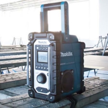 RADIO A BATERIA PROFISSIONAL AM/FM BMR102-220V MAKITA Voltagem:220V