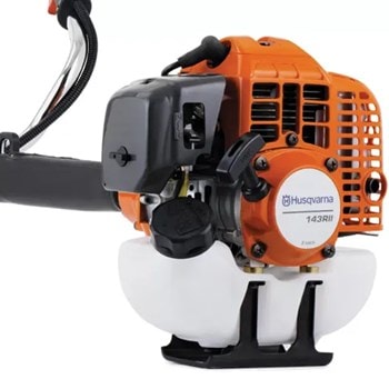 ROÇADEIRA À GASOLINA 41,5CC 2,01HP 143R II - 967332904BR HUSQVARNA ROÇADEIRA À GASOLINA 41,5CC 2,01HP 143R II - 967332904BR HUSQVARNA