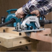 SERRA CIRCULAR A BATERIA 3.0AH 18V DHS680RFJ MAKITA Voltagem:BIVOLT