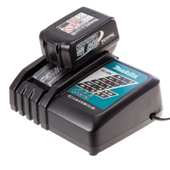 TUPIA  6 E 8 MM 18 V + CARREGADOR E BATERIA 3 AH-  MAKITA DRT50 Voltagem:BIVOLT