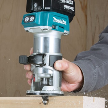 TUPIA COM 2 BASES A BATERIA 18V DRT50RTJX9 - MAKITA Voltagem:BIVOLT TUPIA COM 2 BASES A BATERIA 18V DRT50RTJX9 - MAKITA Voltagem:BIVOLT